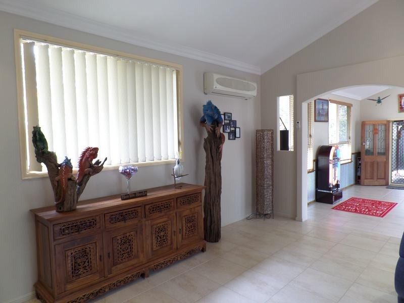65 Scanlan Street, Sunshine Acres QLD 4655