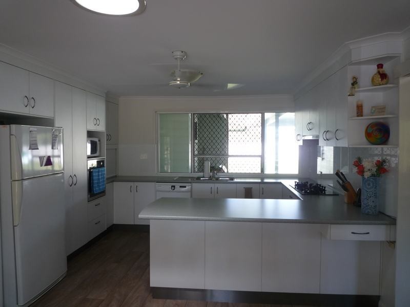 4 Ti Tree Road East, Booral QLD 4655