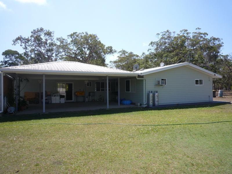4 Ti Tree Road East, Booral QLD 4655