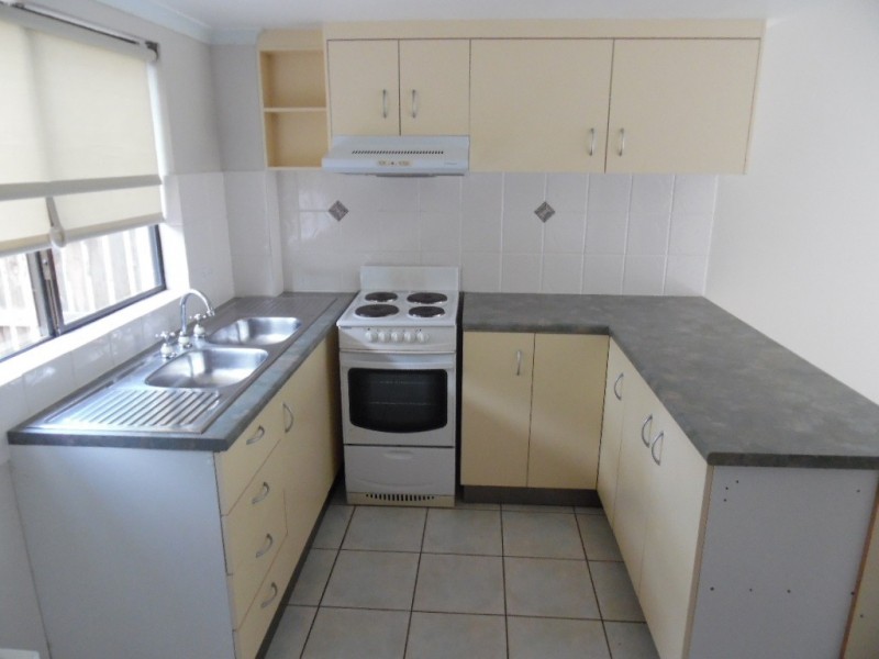 Unit 6/10 McKean Road, Scarness QLD 4655