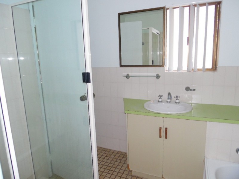 Unit 6/10 McKean Road, Scarness QLD 4655