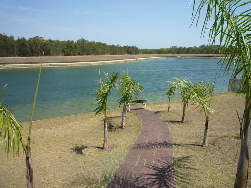 12 Bushlark Avenue, Eli Waters QLD 4655