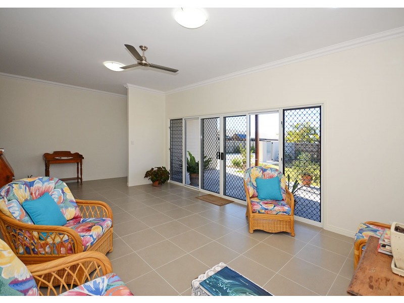 55a Esplanade, Point Vernon QLD 4655