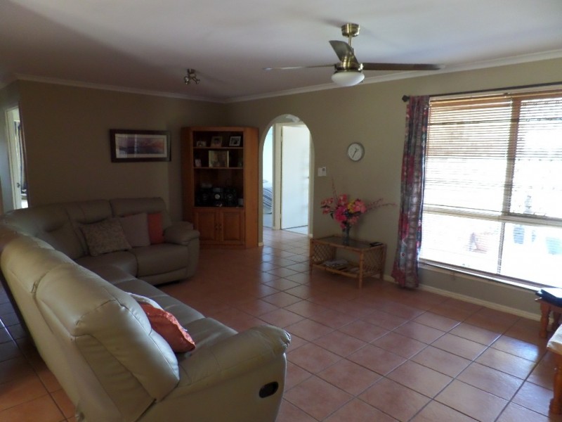 135 Robert Street, Torquay QLD 4655