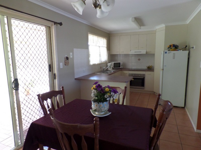 135 Robert Street, Torquay QLD 4655