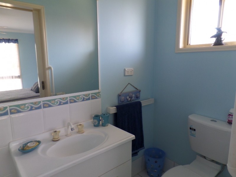 135 Robert Street, Torquay QLD 4655