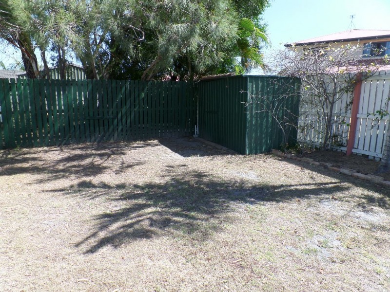 135 Robert Street, Torquay QLD 4655