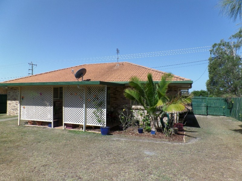 135 Robert Street, Torquay QLD 4655