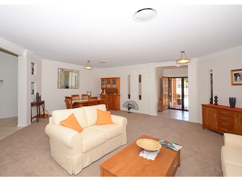 9 Cunningham Street, Torquay QLD 4655