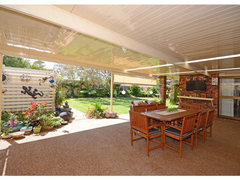 12 Granada court, Point Vernon QLD 4655