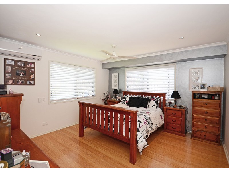 12 Granada court, Point Vernon QLD 4655