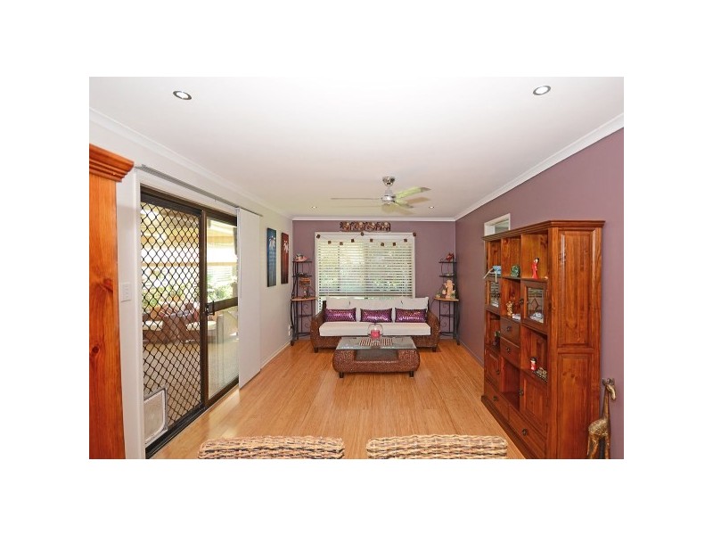 12 Granada court, Point Vernon QLD 4655