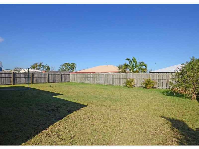 70 Endeavour Way, Eli Waters QLD 4655