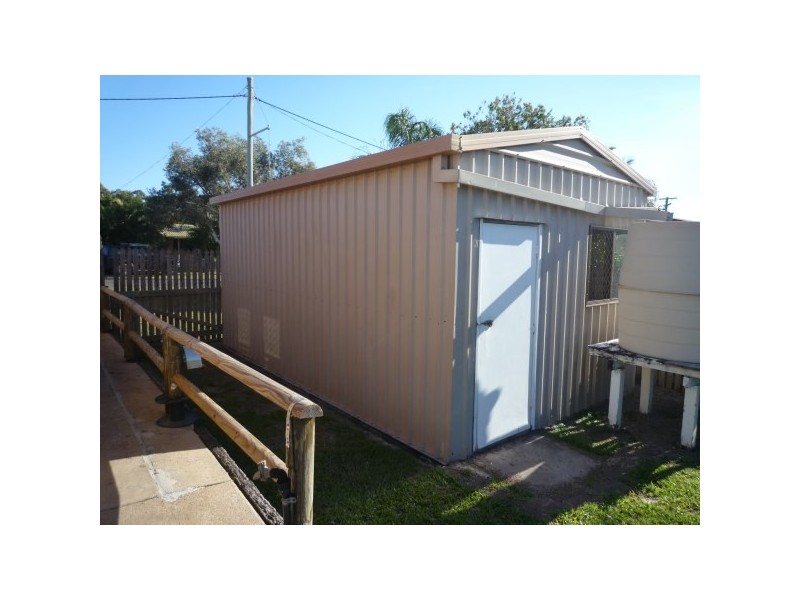 5 Matthew Drive, Urangan QLD 4655