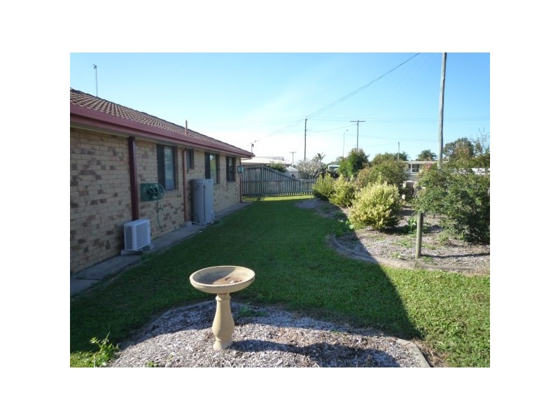 5 Matthew Drive, Urangan QLD 4655