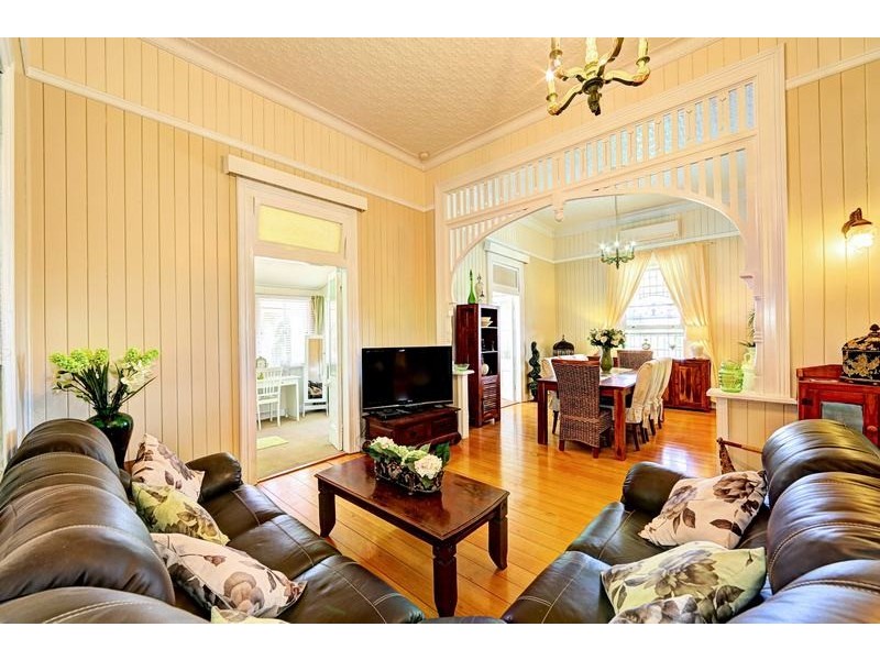 38 North Street, Childers QLD 4660