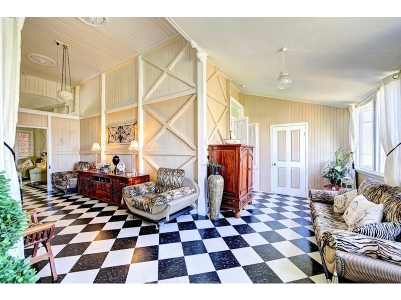 38 North Street, Childers QLD 4660