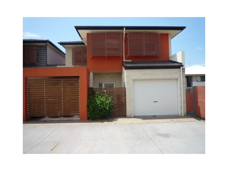 7/48 Taylor Street, Pialba QLD 4655