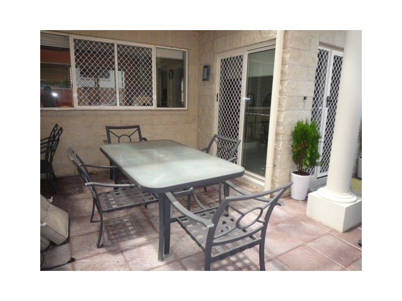 7/48 Taylor Street, Pialba QLD 4655