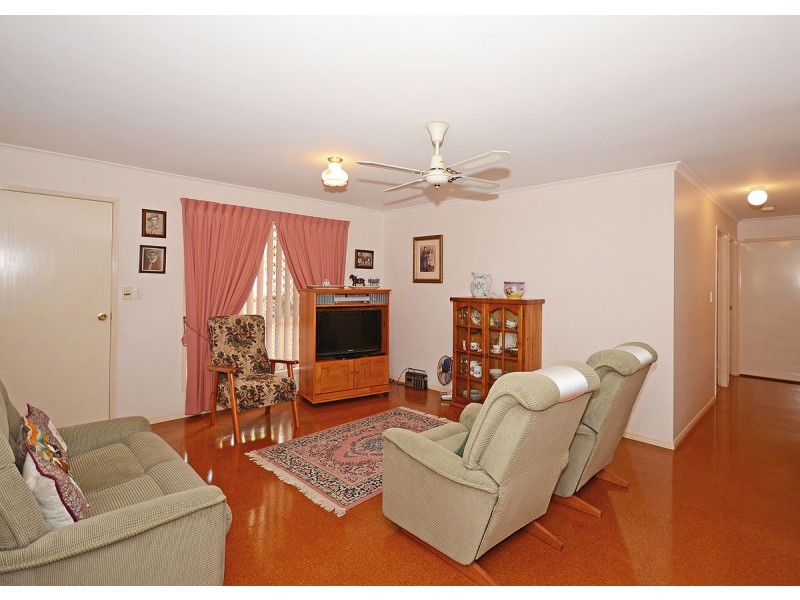 2 Archer Drive, Point Vernon QLD 4655