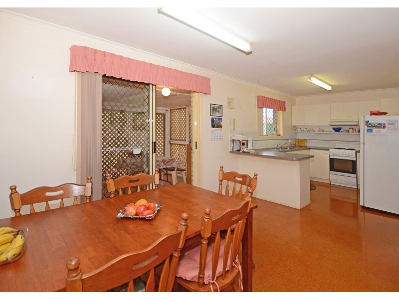 2 Archer Drive, Point Vernon QLD 4655