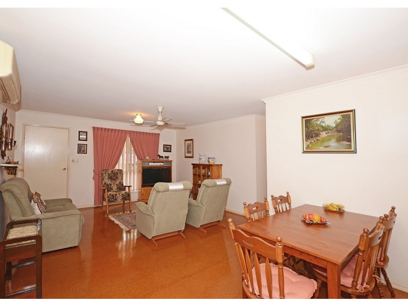 2 Archer Drive, Point Vernon QLD 4655