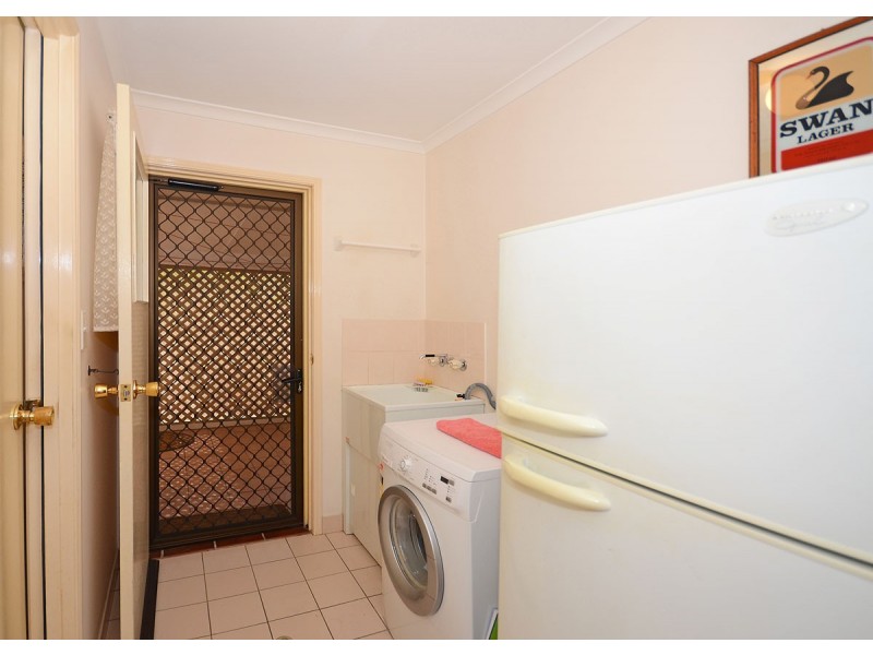 2 Archer Drive, Point Vernon QLD 4655