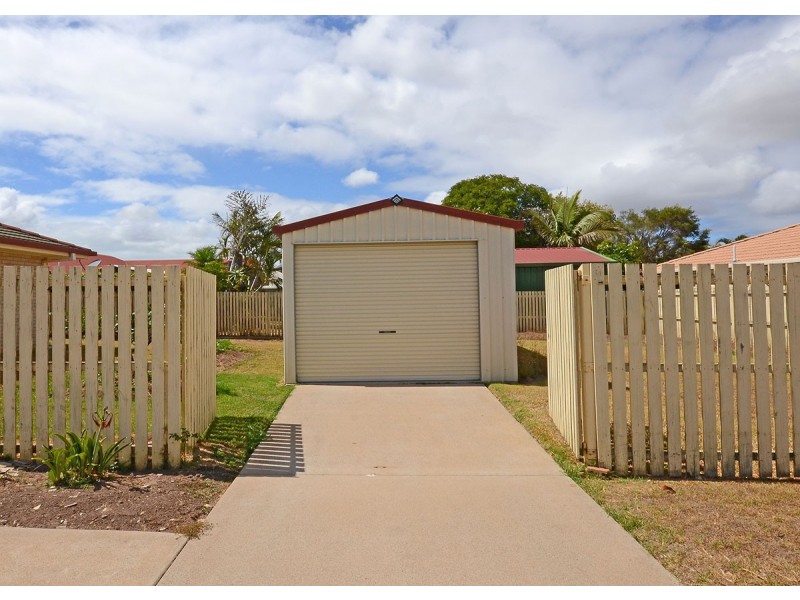 2 Archer Drive, Point Vernon QLD 4655
