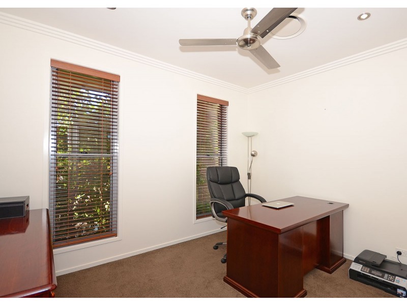 36 Parklands Boulevard, Wondunna QLD 4655
