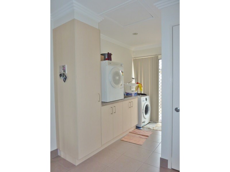 22 Harly Court, Urraween QLD 4655