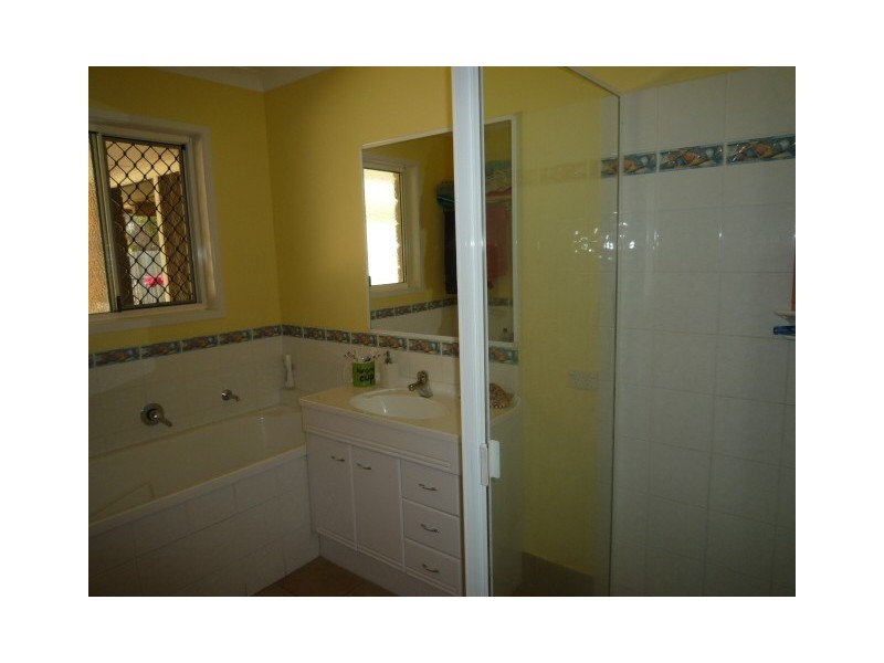 69 Washington Drive, Wondunna QLD 4655