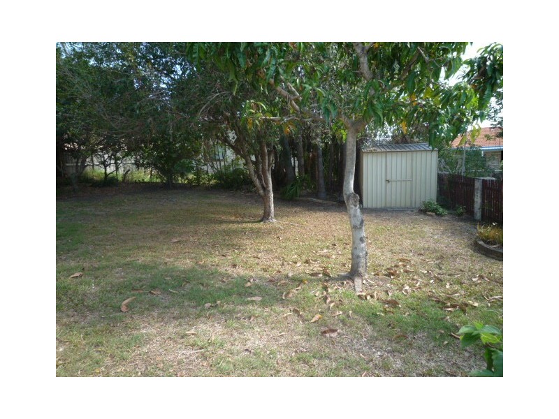 22 John Street, Scarness QLD 4655