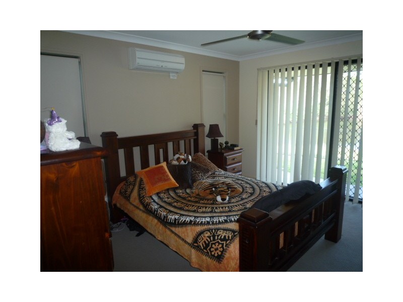 9 Adam Court, Urangan QLD 4655