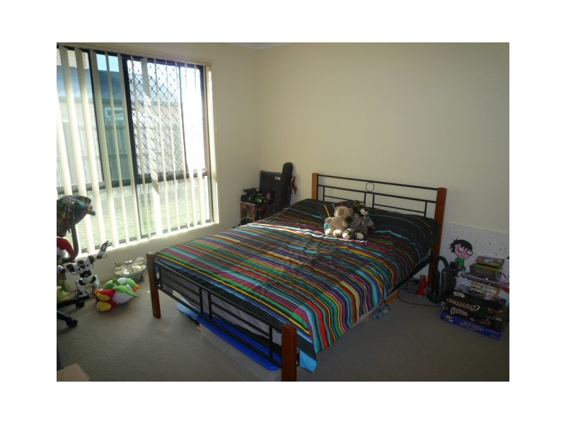 9 Adam Court, Urangan QLD 4655