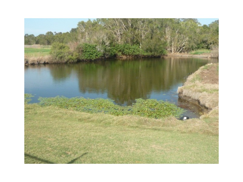 9 Adam Court, Urangan QLD 4655