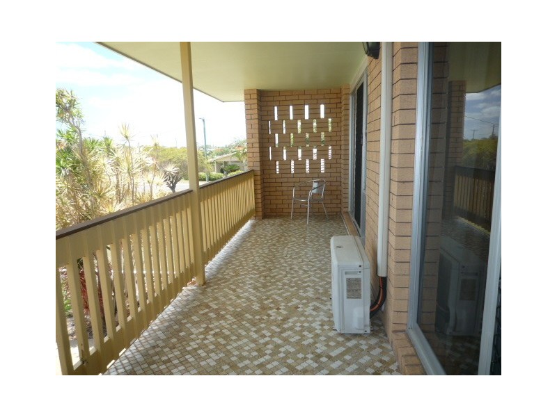 11 Long Street, Point Vernon QLD 4655