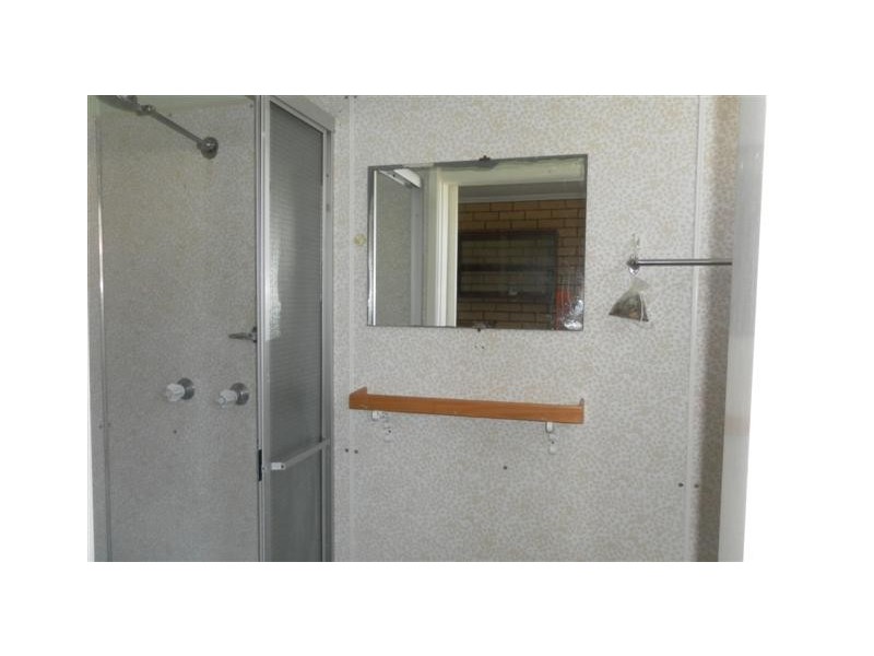 11 Long Street, Point Vernon QLD 4655