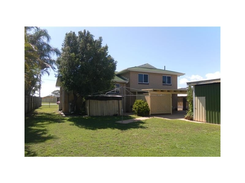 11 Long Street, Point Vernon QLD 4655