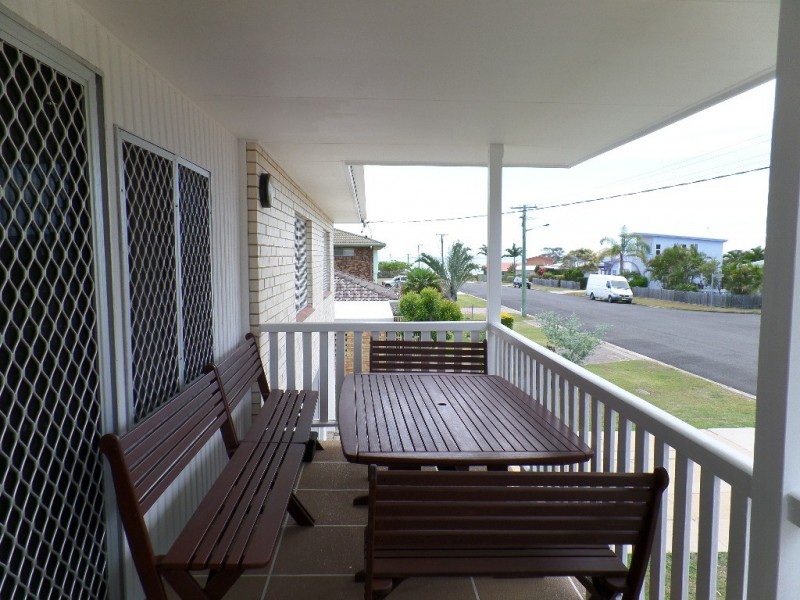 17 Aplin Street, Point Vernon QLD 4655