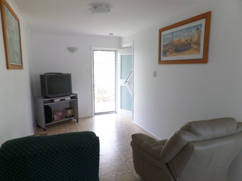 17 Aplin Street, Point Vernon QLD 4655