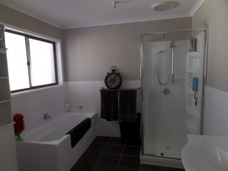 29 Waigani Avenue, Kawungan QLD 4655