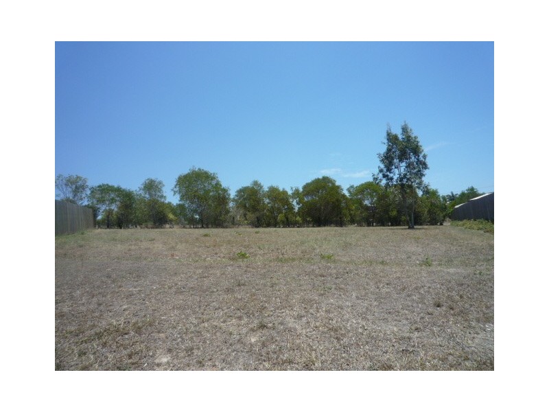 9 Sunad Court, Nikenbah QLD 4655