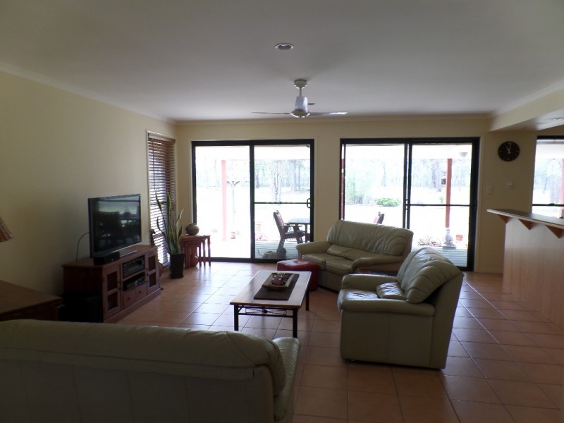 61 Barranjoey Drive, Sunshine Acres QLD 4655