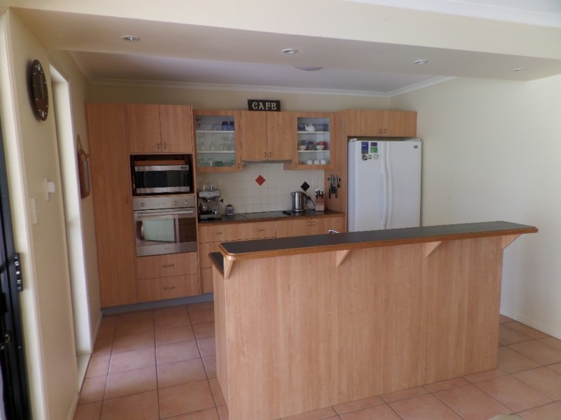 61 Barranjoey Drive, Sunshine Acres QLD 4655