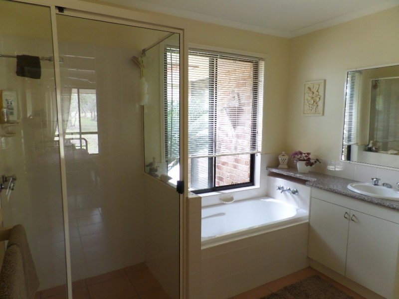 61 Barranjoey Drive, Sunshine Acres QLD 4655