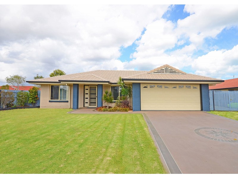 33 Lady Nelson Drive, Eli Waters QLD 4655