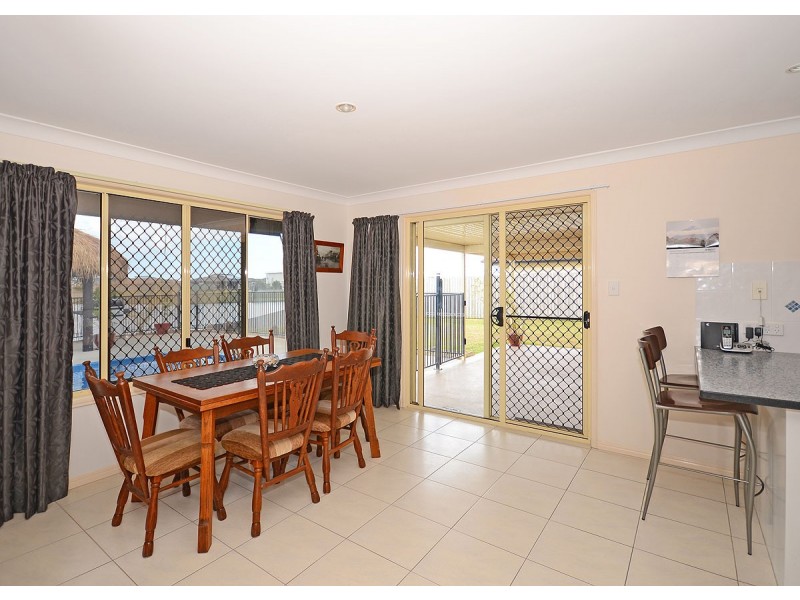 33 Lady Nelson Drive, Eli Waters QLD 4655