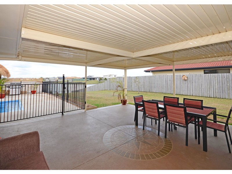 33 Lady Nelson Drive, Eli Waters QLD 4655