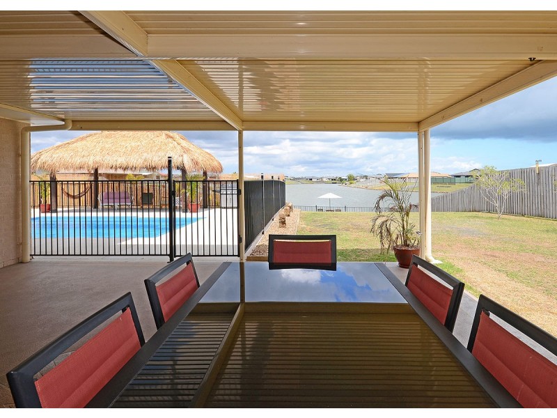 33 Lady Nelson Drive, Eli Waters QLD 4655