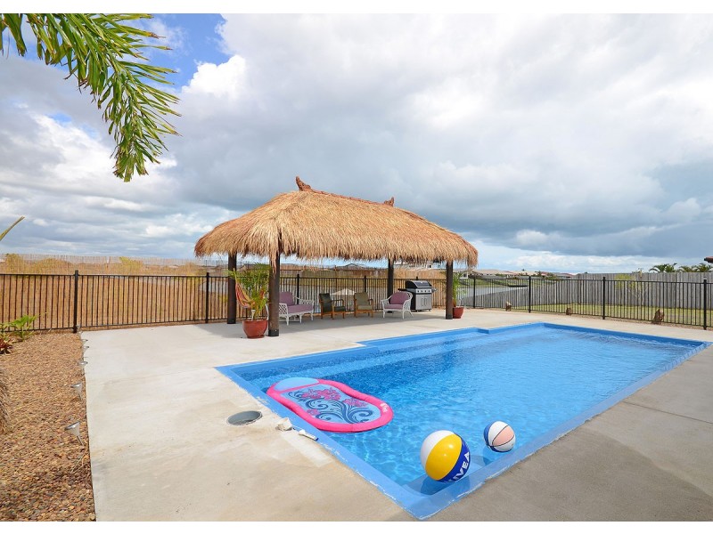 33 Lady Nelson Drive, Eli Waters QLD 4655